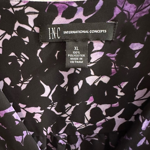 Women’s I.N.C. Surplice Neckline Patterned Long-Sleeve Top, NWOT, XL - Picture 5 of 9